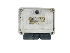 Blok Ovladačů 038906019FC 0281010751 VW Seat Bosch 45247