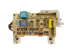 Pojistková Skříň Toyota 89221-0F010 905765 Pojistková Skříň Toyota 89221-0F010 905765