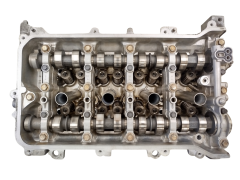 Hlava Válce Toyota 1.8 16V 2ZR 2