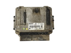 Řídicí Jednotka Motoru Opel 12992628LK 0281011380 Bosch 28269