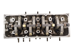 Hlava Válce Renault 7701467573 1.4 8V E6J712 Hlava Válce Renault 7701467573 1.4 8V E6J712