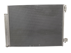 Kondenzátor Klimatizace 921006843R Clio 4 Duster Renault Dacia Kondenzátor Klimatizace 921006843R Clio 4 Duster Renault Dacia
