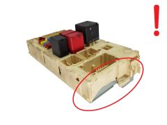 Pojistková Skříň Lancia 51736623 NPL 60660091 Magneti Marelli