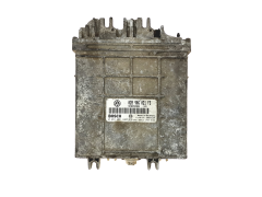 Řídicí Jednotka Motoru 028906021FS 0281001666 VW 24769
