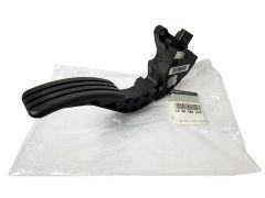 Potenciometr Pedálu Plynu Originál Scenic Megane III 180023599R