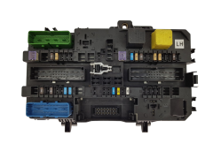 Pojistková Skříň 13268286 5DK008669-24 Opel GM Hella
