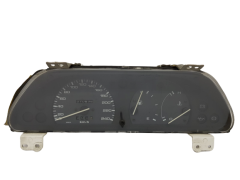 Otáčkoměr Mazda 323 PLD43A 22823