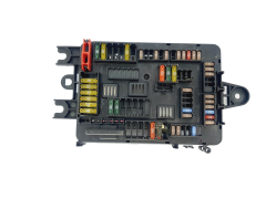 Pojistková Skříň 6114 V8 926111103 BMW Pojistková Skříň 6114 V8 926111103 BMW