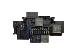 Pojistková Skříň A2229063202 50W211F04 Mercedes-Benz