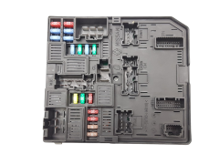 Pojistková Skříň Renault Scenic 4 Megane 4 Talisman 284B67108R 0km 1040