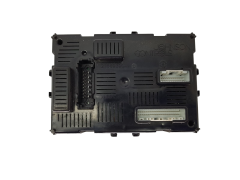 Blok Ovladačů BCM L2R 8200652284B 28118774-7C Renault Johnson Controls