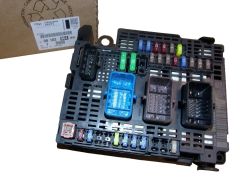 Blok Ovladačů Originál BSM 9810296480 Citroen Peugeot