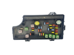 Pojistková Skříň Chrysler P68028008AB