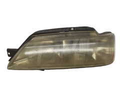 Světlomet Levý Peugeot 605 6204J1 88200843 Valeo