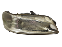 Světlomet Pravý Peugeot 306 6205Q5 88203989D Valeo 4804