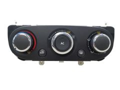 Panel Větrání AC Renault Clio 4 T1019676Z 275704632R Panel Větrání AC Renault Clio 4 T1019676Z 275704632R