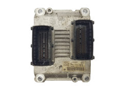 Řídicí Jednotka Motoru Opel 55353613 0261208255 GM Bosch