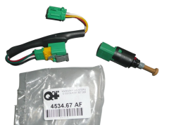 Spínač Brzdového Pedálu Originál Citroen Peugeot C5 C8 308 407 453467