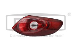 Světla Pravý 3C8945096D 99451788702 VW Passat CC DPA