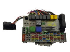 Pojistková Skříň Opel 24412497 GM 19802