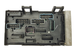 Pojistková Skříň Chrysler 04869000AI 04869200AK