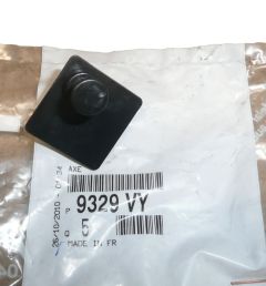 Upevnění Nový originál 9329.VY 9329VY Citroen Peugeot