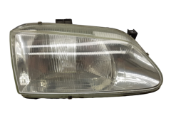Světlomet Pravý 260101792R Megane Scenic Renault Valeo 4870