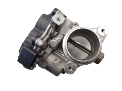 Škrticí Klapka 04L128059AA 04L128063AA VW Audi Seat Skoda 2614
