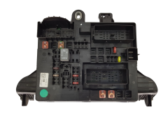 Pojistková Skříň 13277318 Opel GM 20352