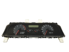 Otáčkoměr Nissan Terrano 2X802 57746