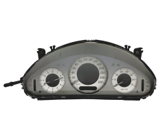 Otáčkoměr Mercedes E W211 A2115403011 110080004023 VDO Otáčkoměr Mercedes E W211 A2115403011 110080004023 VDO