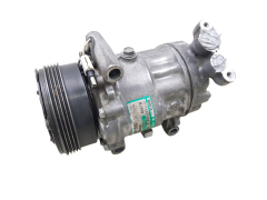 Kompresor Klimatizace SD6V12 Model 1427D 8200037058 Sanden Renault 1091