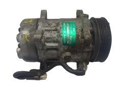 Kompresor Klimatizace Citroen Peugeot SD7V16 1106 6453FE Sanden 6905