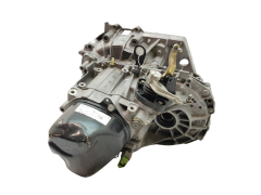 Převodovka 7701723235 JR5104 Renault Scenic 2 1.6 16v 1010 Převodovka 7701723235 JR5104 Renault Scenic 2 1.6 16v 1010