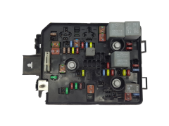 Pojistková Skříň 39068006 30959L CP5 Opel