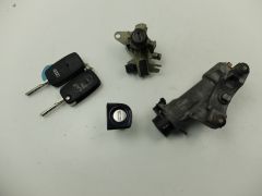 Zapalování Audi A4 4B0905851C 8E0827573 8E1837063 Zapalování Audi A4 4B0905851C 8E0827573 8E1837063