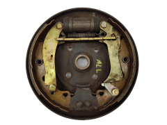 Brzdový Štít Pravý 7701024250 Renault 25 11942