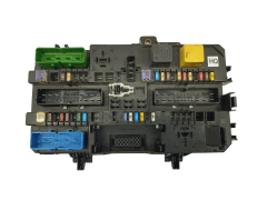 Blok Ovladačů BSI Opel 13220831 5DK008669-53 GM Hella 68751 Blok Ovladačů BSI Opel 13220831 5DK008669-53 GM Hella 68751
