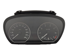 Tachometr BMW 1 E87 9220941-01 1024932-98 24083 Tachometr BMW 1 E87 9220941-01 1024932-98 24083
