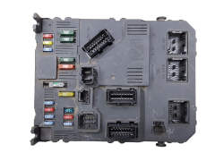 Blok Ovladačů BSI Citroen Peugeot E02-00 MG 9657999780  S118085220F