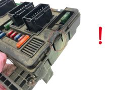 Blok Ovladačů BSM B5 9643498680 T118470005F PSA Delphi Blok Ovladačů BSM B5 9643498680 T118470005F PSA Delphi