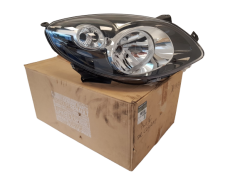 Světlomet Pravý 260103301R Twingo 2 Renault Hella