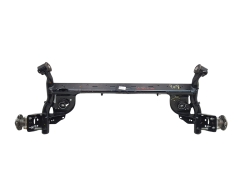 Nosník Zadek 555018944R  555019781R Dacaia Sandero 3 0km