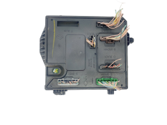 Blok Ovladačů BCM X95 284B15986R S180098101C Renault 39681