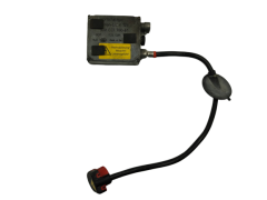 Měnič Xenon VW Passat B5 5DV007760-61 Hella D2S D2R