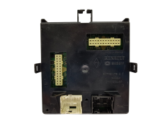 Blok Ovladačů UCH 8200660167 8200371619 21653294-8 Renault Sagem Blok Ovladačů UCH 8200660167 8200371619 21653294-8 Renault Sagem