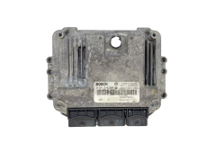 Blok Ovladačů 0281013364 8200635663 8200833387 Renault Bosch 56773 Blok Ovladačů 0281013364 8200635663 8200833387 Renault Bosch 56773