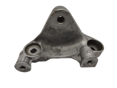 Držák Motoru 8200292833 Renault 2.0 dCi