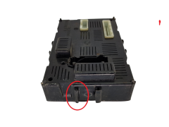 Blok Ovladačů BCM L2N Nissan 284B2AX620 21676270-2A 18512