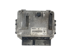 Řídicí Jednotka Motoru Opel 55189923 0281011912 Bosch GM 43076